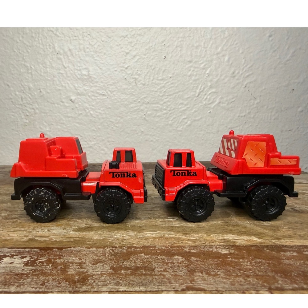 Vtg 2003 McDonald's Happy Meal Tonka Mover Trucks Red Mini Toys